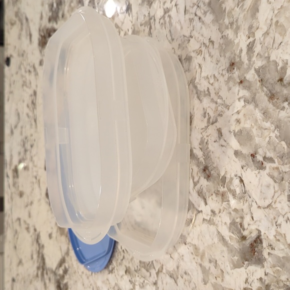 Tupperware Fridge Stackable - three piece with lid - Picture 3 of 6